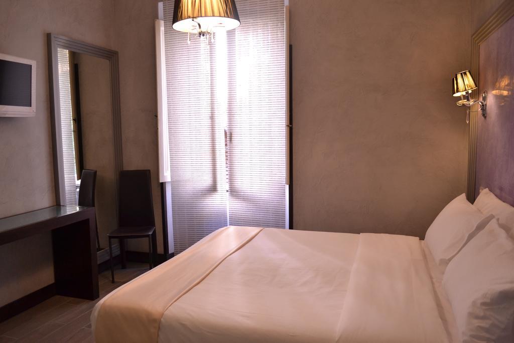 Tiburtina House Hotell Rom Exteriör bild
