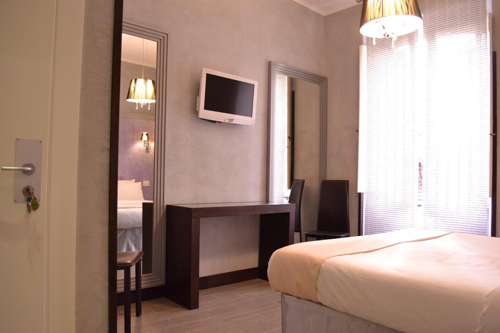 Tiburtina House Hotell Rom Exteriör bild