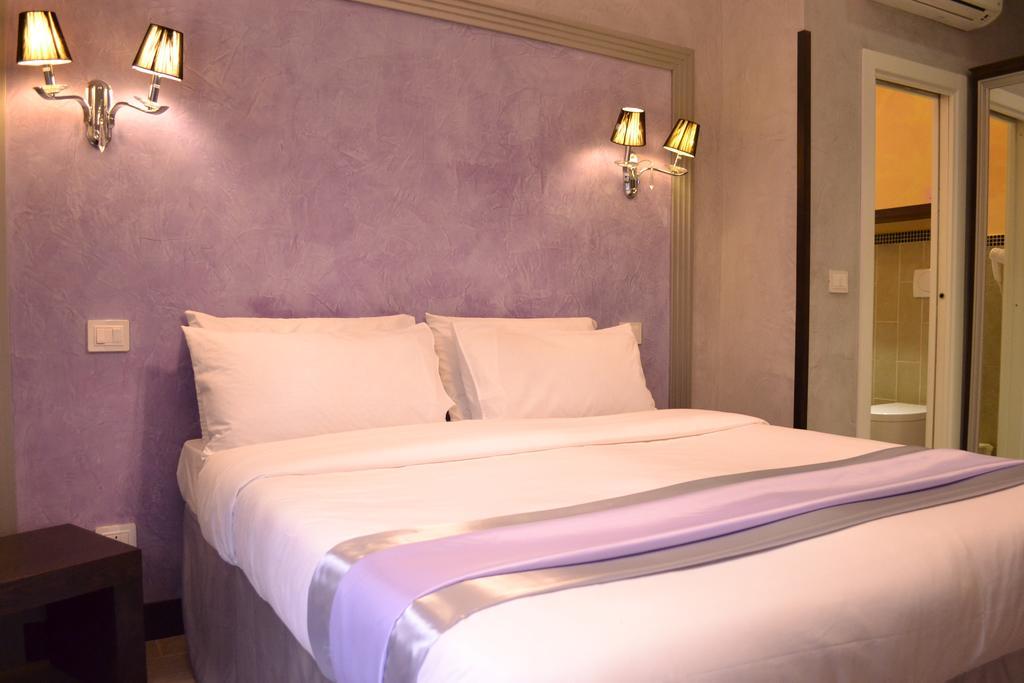 Tiburtina House Hotell Rom Exteriör bild
