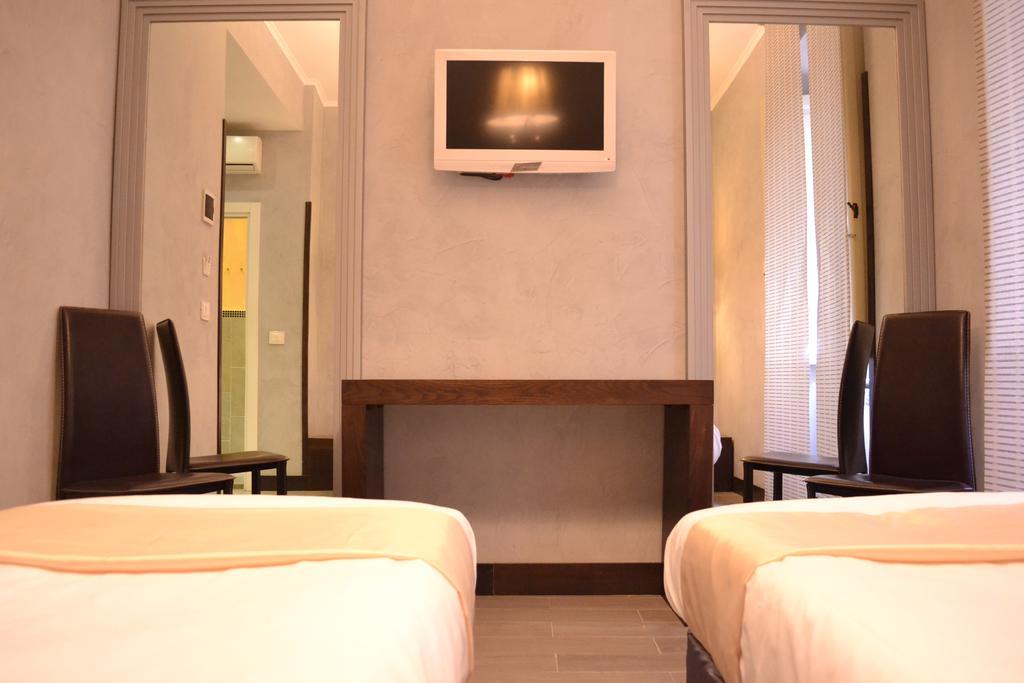 Tiburtina House Hotell Rom Exteriör bild