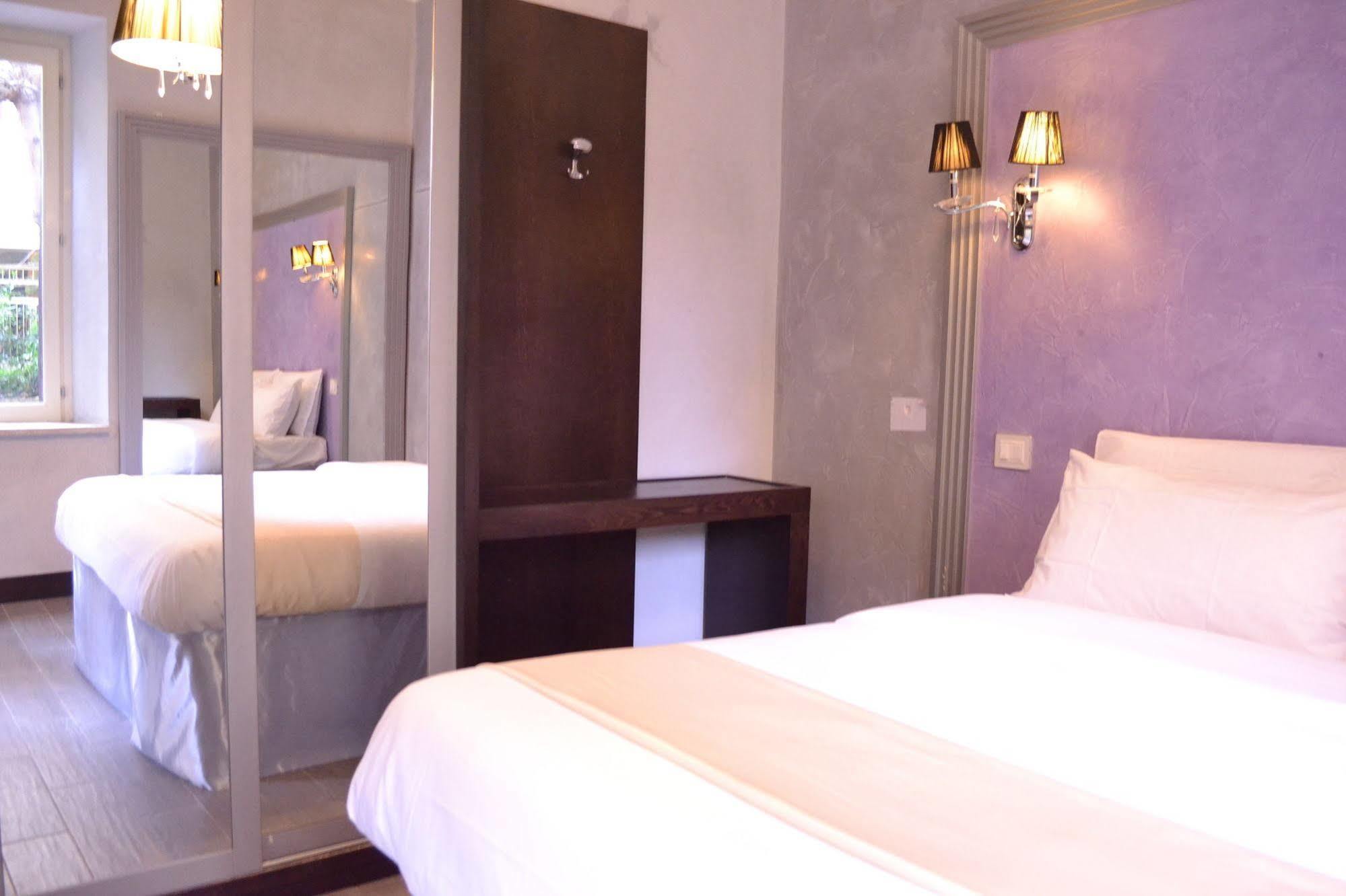 Tiburtina House Hotell Rom Exteriör bild
