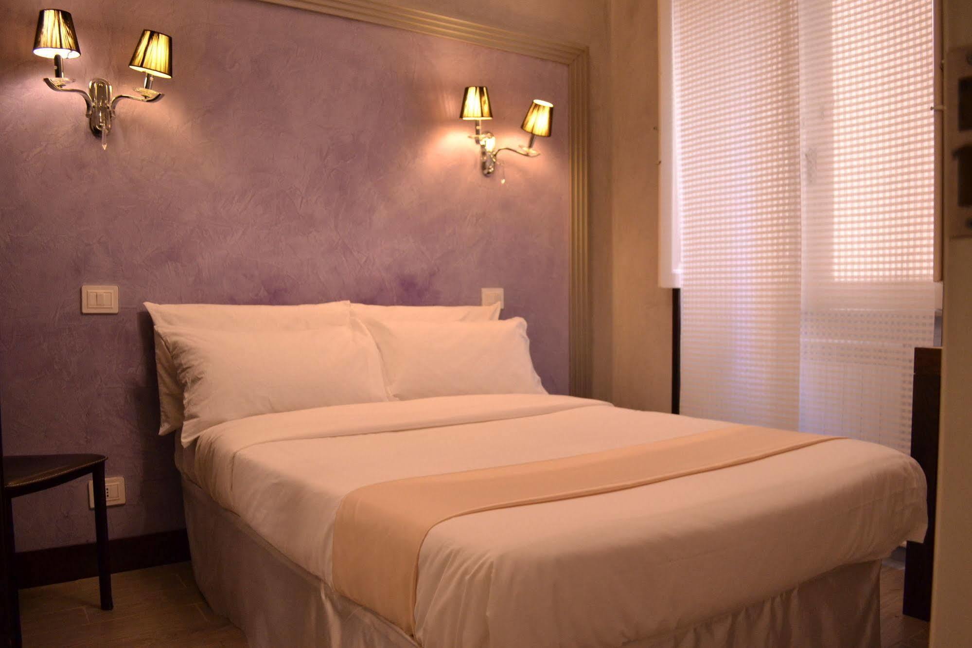 Tiburtina House Hotell Rom Exteriör bild